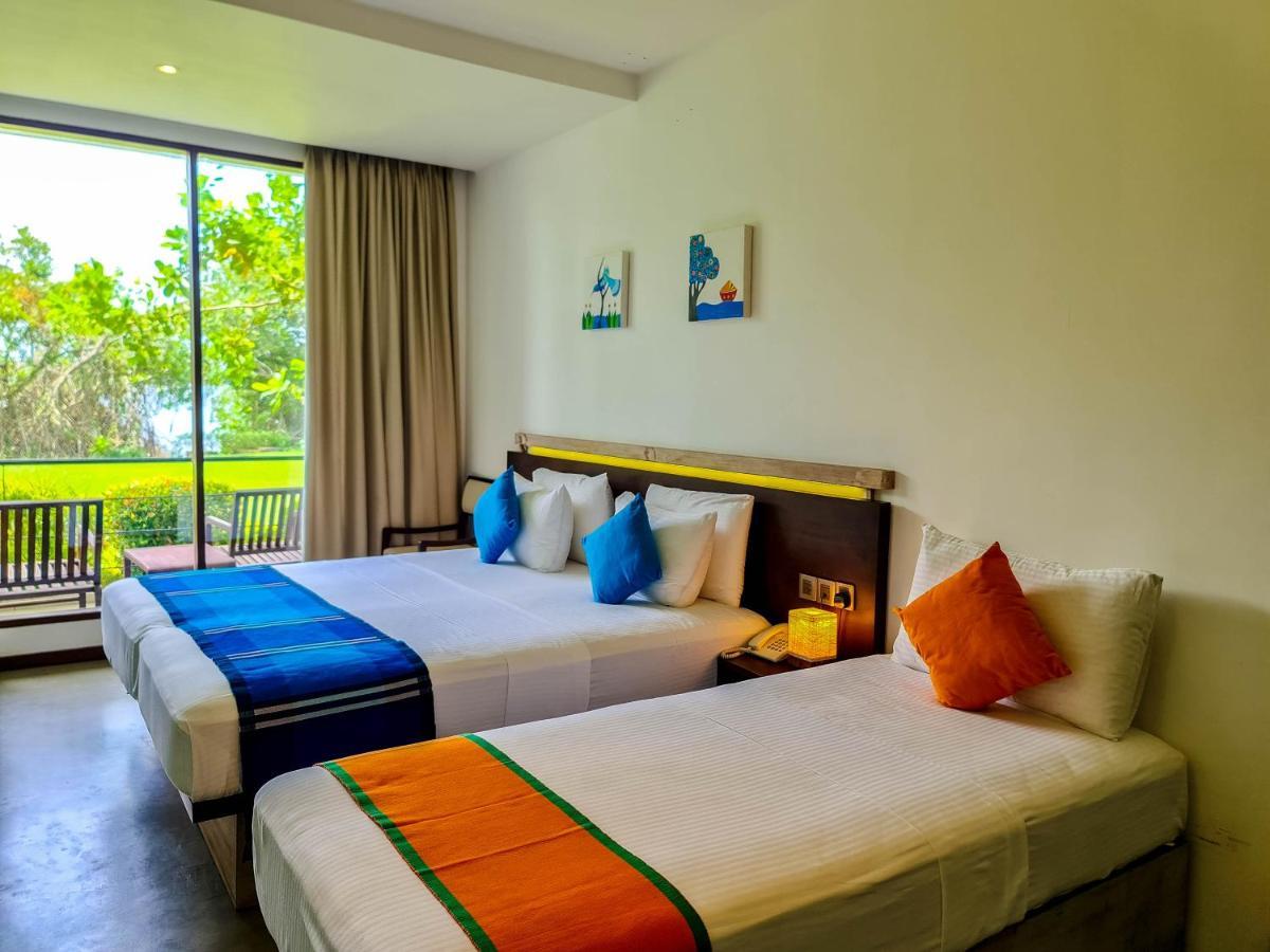 Moi Koggala By Dbi - Free Drop Off To The Beach Habaraduwa Exterior photo